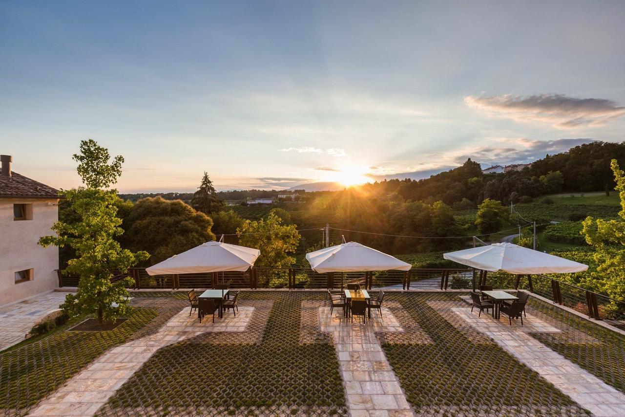 Tenuta Sant'Eufemia Сан-Пьетро-ди-Фелетто Экстерьер фото